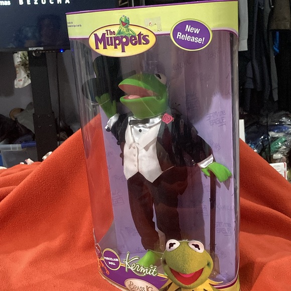 Kermit the frog porcelain doll - Picture 3 of 8